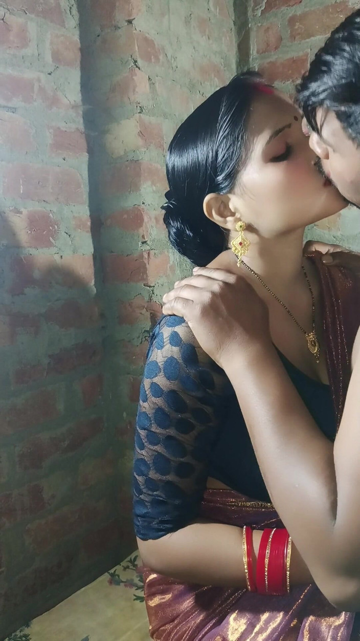 Renudbf: Am sărutat-o pe soția fierbinte a prietenului meu atât de...