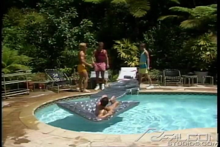 Falcon Studios: Giant Splash Shots Ii