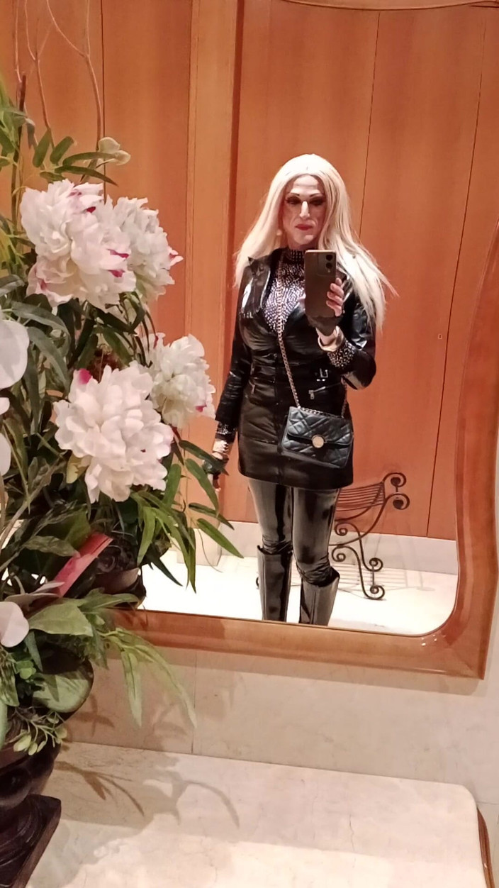 Tatiana Zorrita: Vinilo 2