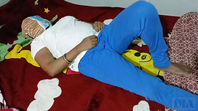 amruta123: デジボーイハードファックブロンドの女性のピンクのマンコトライパルXポルノインドのかわいいデジヌード