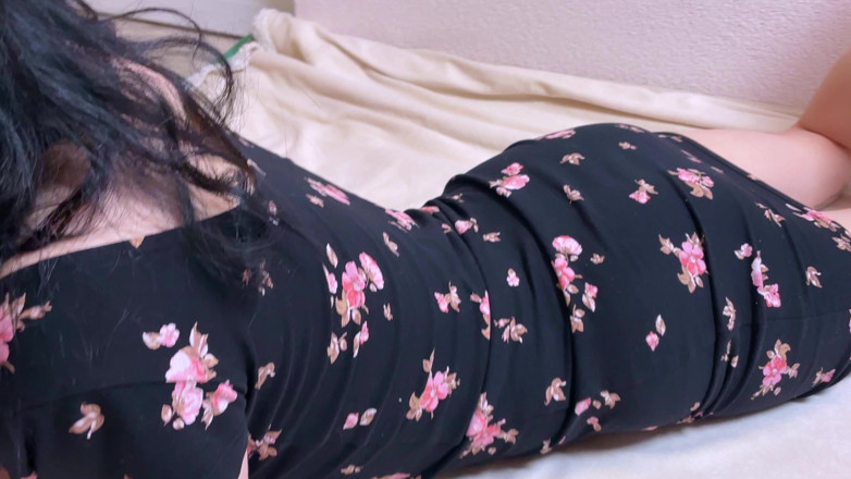 Eva Deva: 친구에게 전화하는 데 어려움을 겪는 Eva Divas