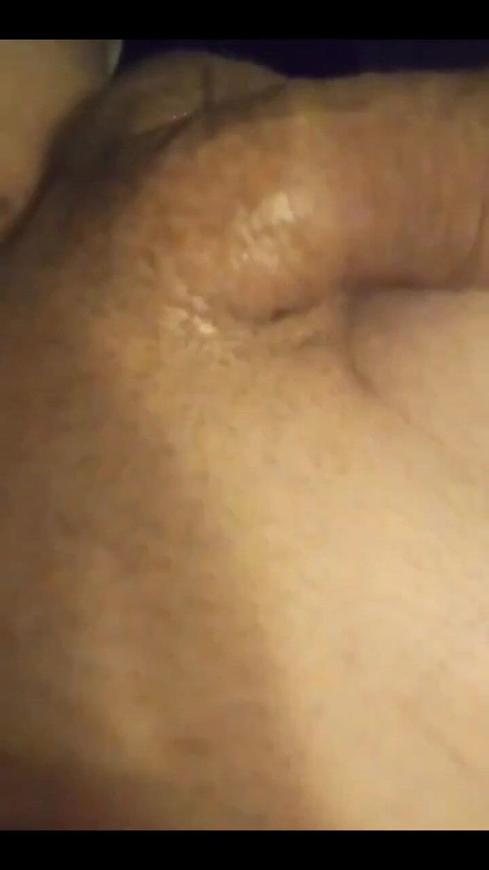 LilTaste: Éjaculation en solo