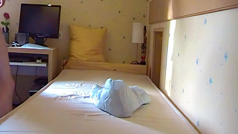 Mark Hannes: Naked Bed Hump Masturbation