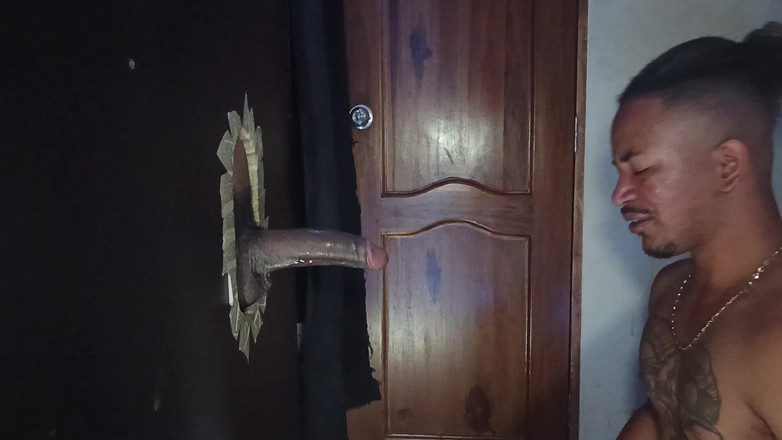 Foxxx_paulo: 흑인 자지 인 글로리 홀에 갇히다