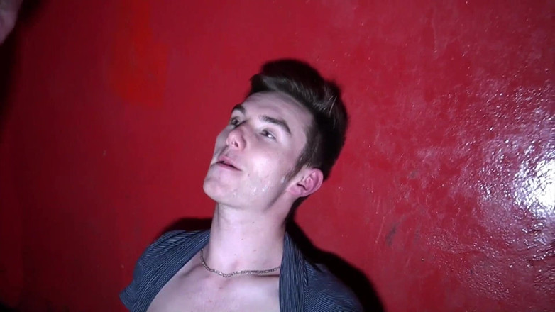 Crunch Boy: Nick fucked by Leo for amateur casting porn