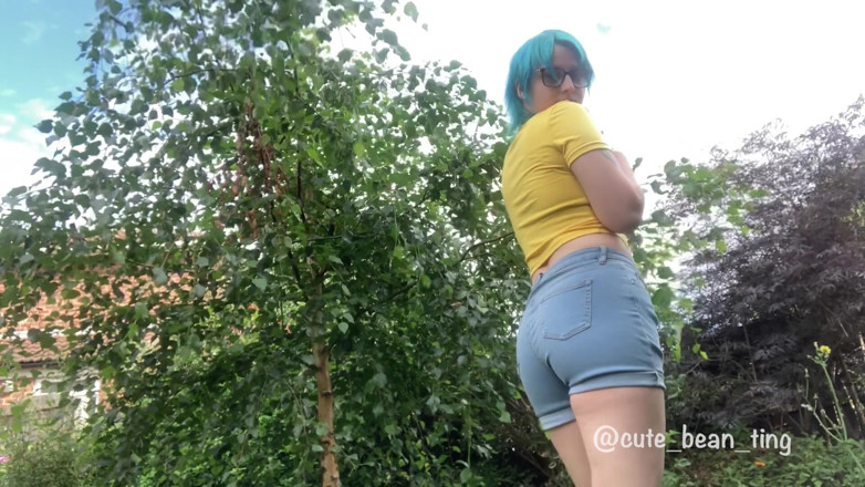 Alice Bean: Jean Shorts Piss