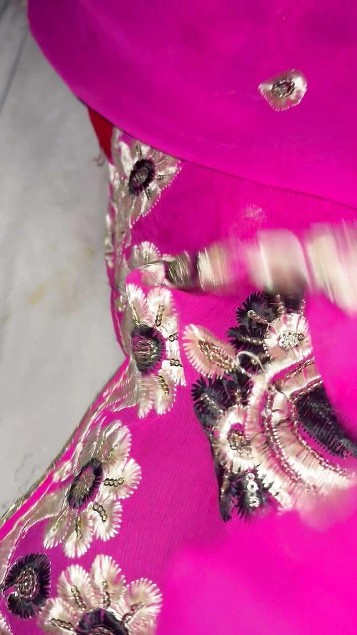 Munna647: 农村离婚哥与男朋友发生性关系