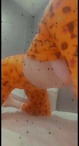 Lolafuccbunny: Pajama twerk teasing NO AUDIO