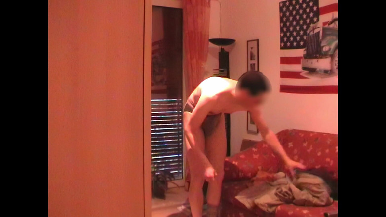 Mark Hannes: Masturbare clară cu futai cu păpușă