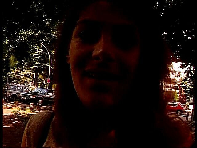 Lucky Cooch: Брюнетка красуня приємно провести час на відкритому повітрі інтерв'ю