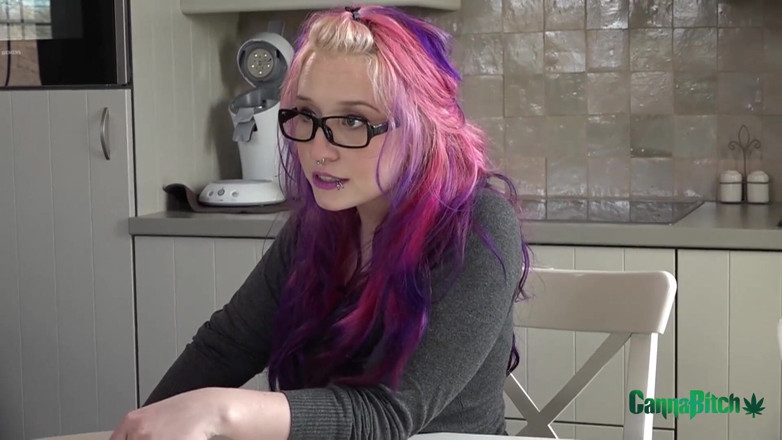 Cumbizz: Parole officer fucked by Feyenoord hooligan proxy Paige!