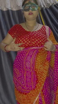 Pooja India Fa Sesso Con Il Tuo Dewar E Schizza