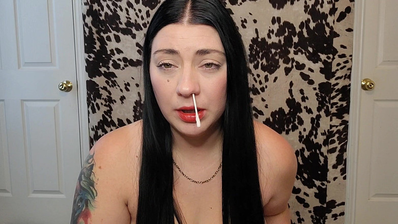 Julia Ryan: Đụ nhỏ mũi