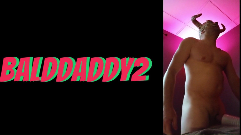 Bald Daddy: Balddaddy ve sprše a Hraní s mojí novou střední anální...