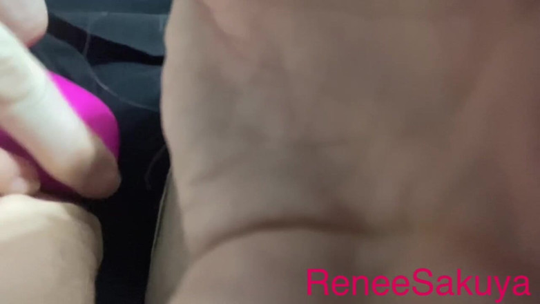 Renee Sakuya: Keseronokan mainan dan dildo yang lush