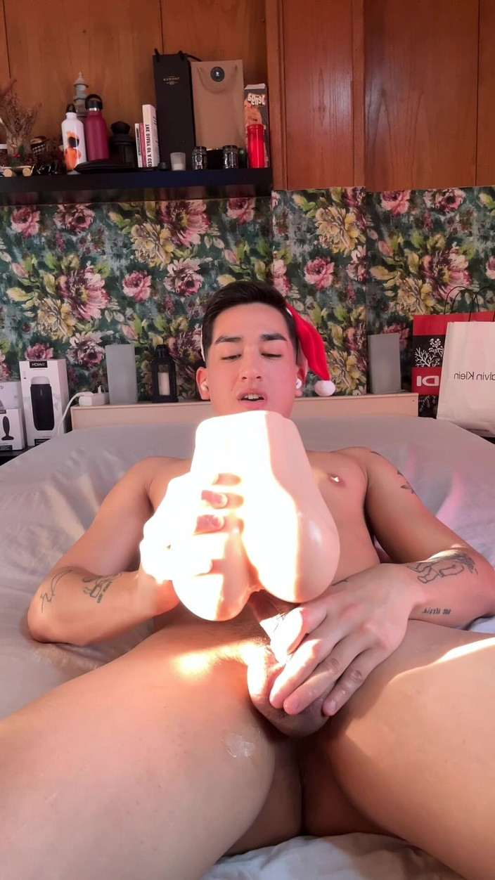 Johnny Hakson: 圣诞节 twink 巨大的鸡巴乱搞大屁股和射精