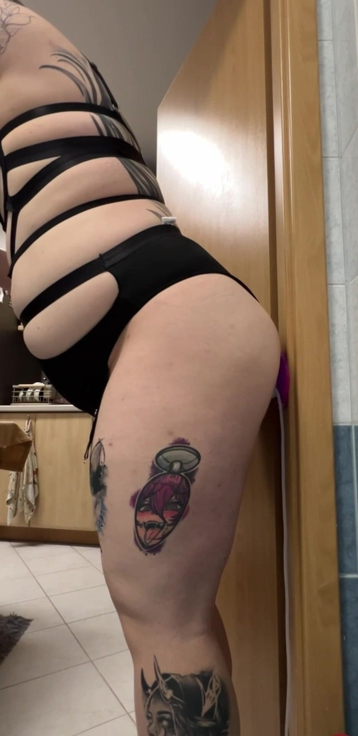 Feelingharmony: ड्रैगन डिल्डो राइडिंग