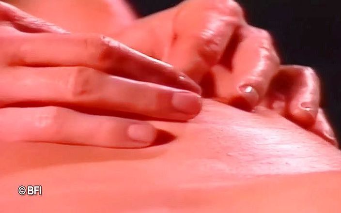 Hardcore Lovers: Sensual erotic massage for her lover
