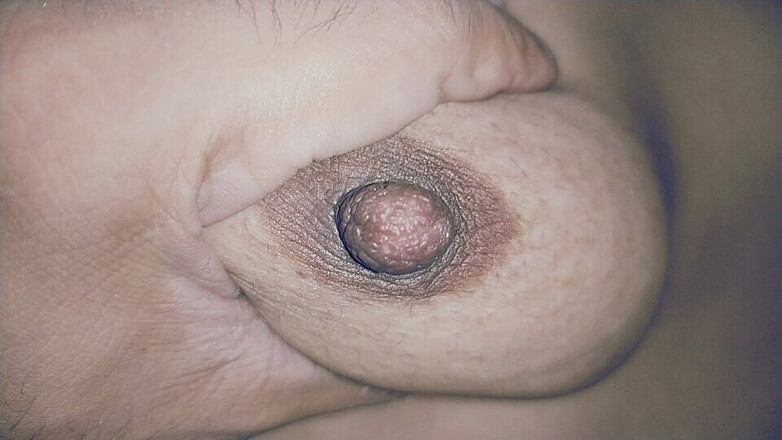 Silent Girl: Alina Butt News Anker Video Lahore Pensionat