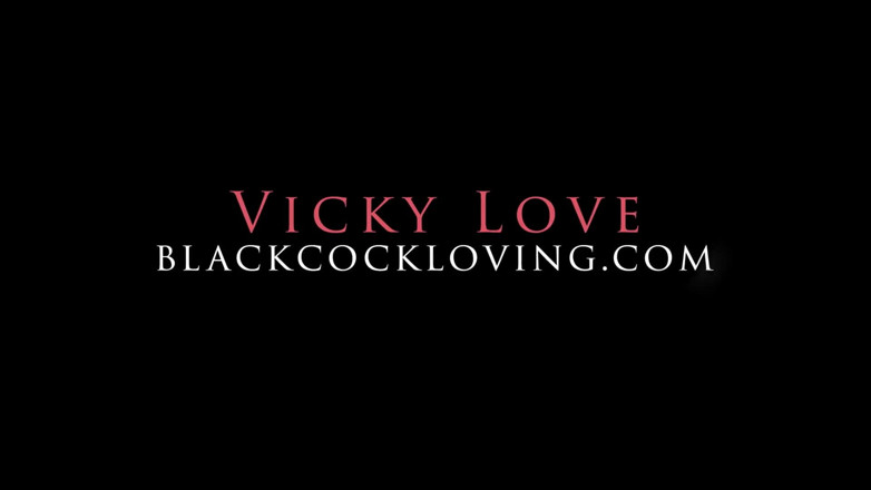 The POV Club: ภรรยาเย็ดหลวงฮังการี Vicky Love เจอหนุ่มต่างชาติ