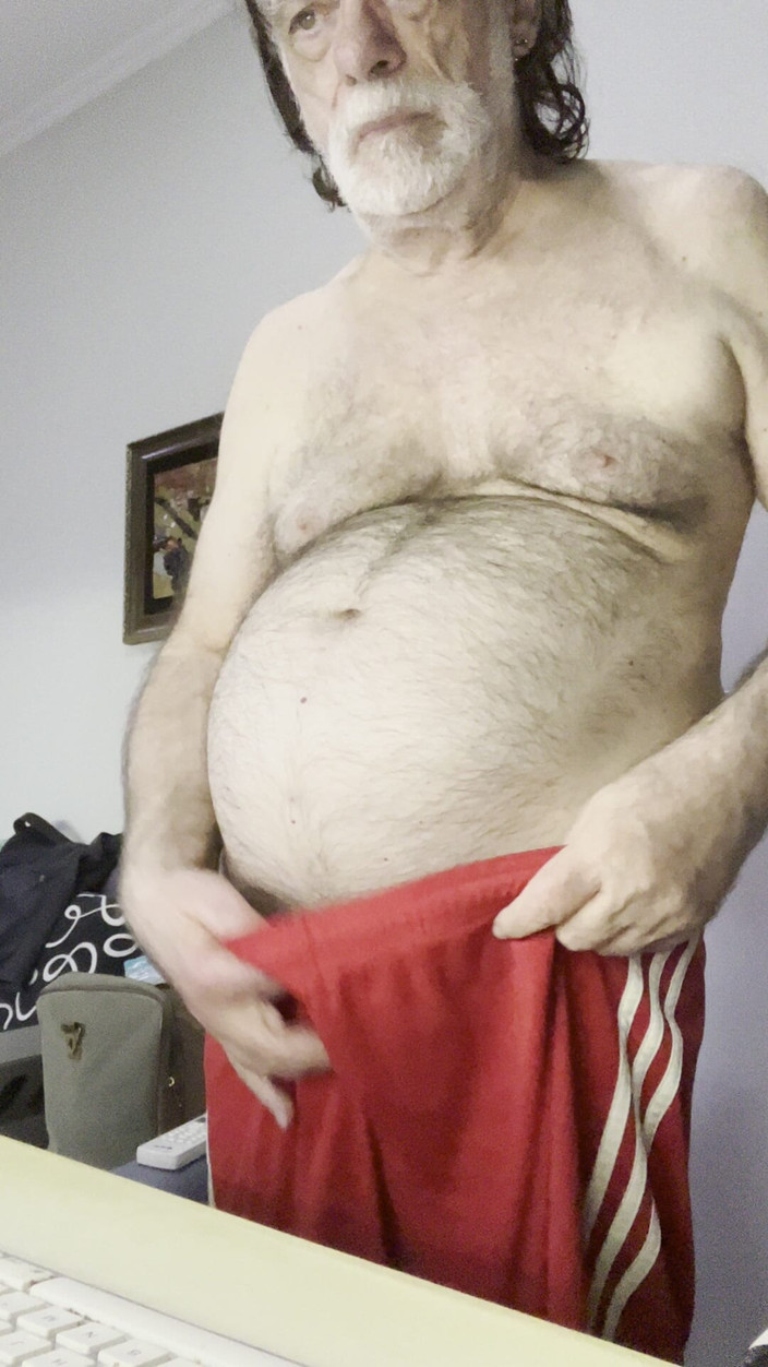 Coach Karl dude lodge: 2025-12-08 裸体短裤