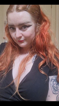 Serving You Morticia Addams Vibes