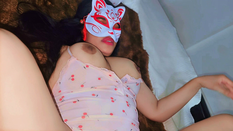 Lustyrose: Cherry Lingerie Anal - Ona Jeździ kutas w jej ciasny tyłek