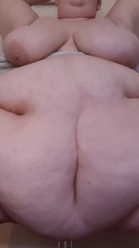 SSBBW BBW Tummy twerk tit twerk