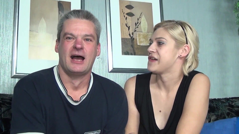 Swinger Friends Germany: Here the woman and the man like to suck cocks