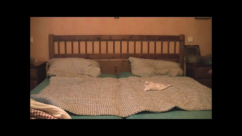 Mark Hannes: Pisse du corps du pénis et présentation de glissement et...