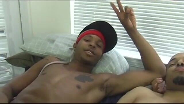 Gays Case: Ripped black boy ramms sexy hunk's ass on the couch