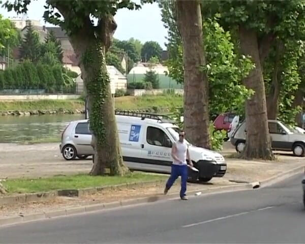 La France a Poil: Deslumbrante loira peituda gata recebe duro anal de um de...