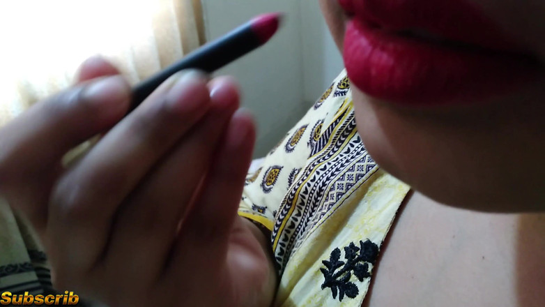 Aria Mia: 인도 핫한 새엄마 처녀 보지 따먹기 - 보지에 사정하고 입에 힌디어 선명한 오디오