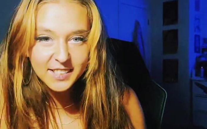Alli Anderson: Tiktok vive comiendo una piruleta