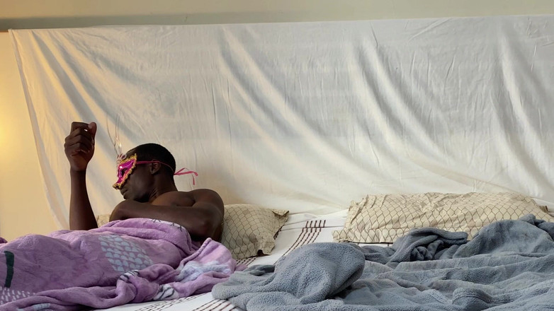 Girlnona: Manželka Se Snažila Zůstat Věrná, Ale Nemohla Odolat Manželovi, Nejlepšímu...