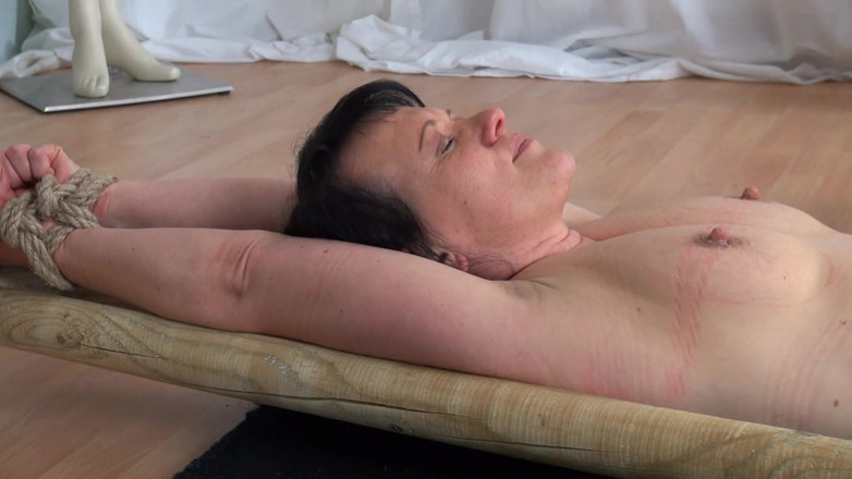 Yvette xtreme: Prepared for orgasm
