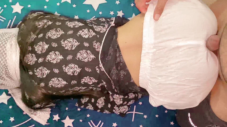 Desifilmy45: 巴基斯坦旁遮普语新婚妻子被老朋友性交