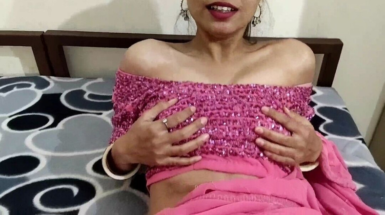 Saarabhabhi6: Kali pertama abang ipar desi mengongkek pantat dan pepek Sara