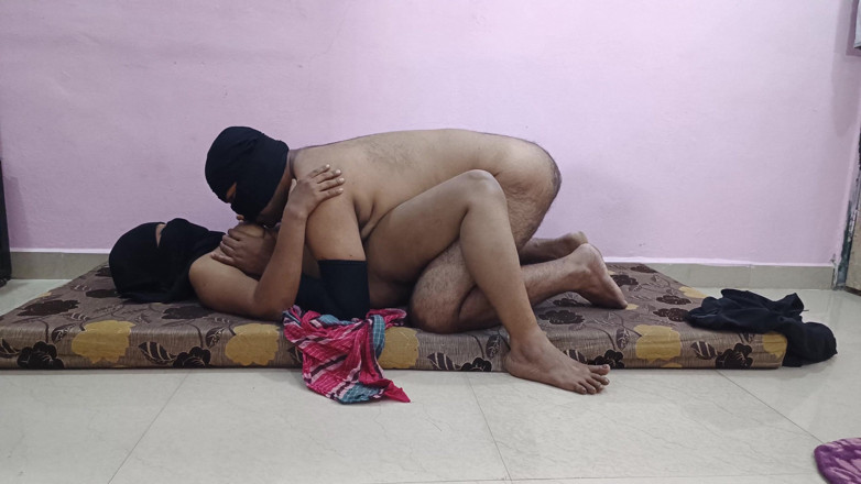 Sapana Bashu: Gand Besar adik tiri jiran – Tanah Majese Saya Masuk
