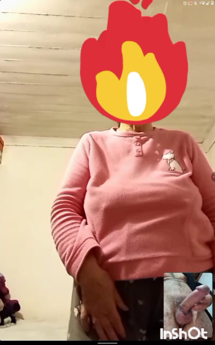 Dog4242: Granny Heats up with Young Penis