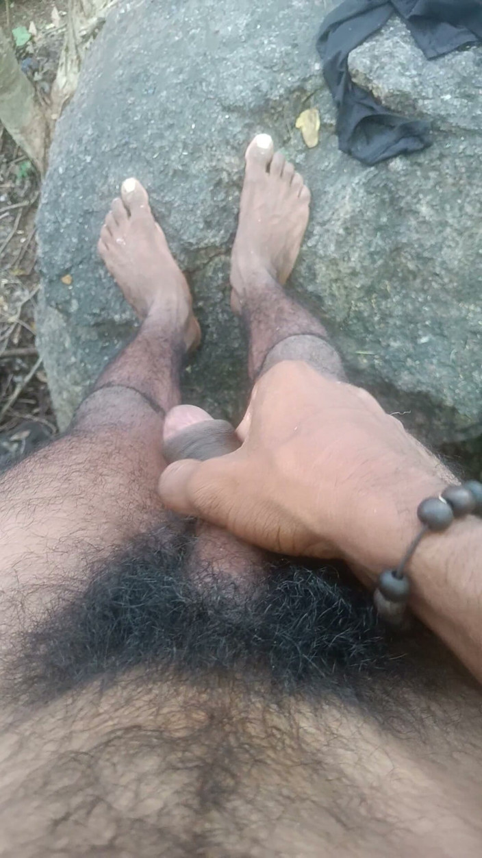 AURA THINGS: Băiat indian desi sexy se masturbează