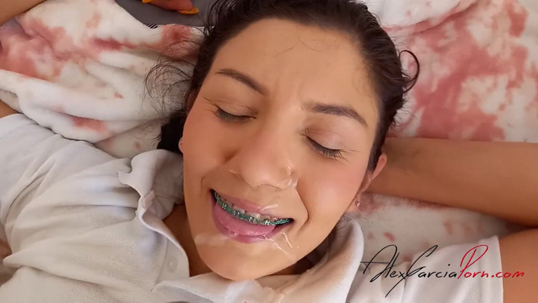 Alex Garcia Porn: Teacher convinces student to fuck and she comes on brakes!...
