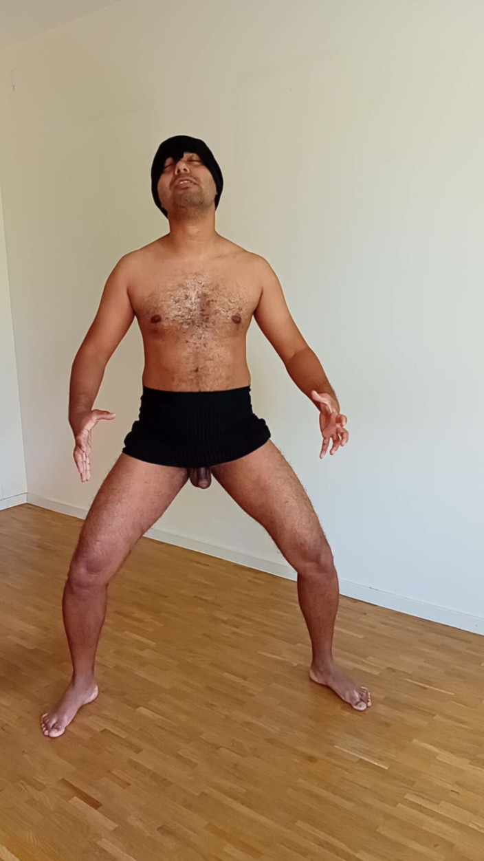 Mr Gayly: Gay spodní prádlo kočka procházka