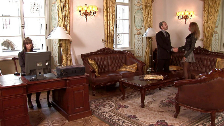 Horny Two really wet MILFs: Sesso anale con una ragazza con delle calze