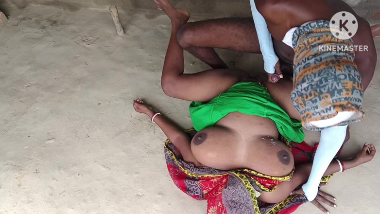 Nenika: Ho scopato il Bhabhi desi oggi e mi sono divertito...