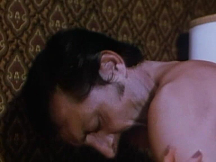 Java Consulting: Žhavá trojka orál, masturbace a vaginální eskapády ve scéně 3: "secrétaire Sans...