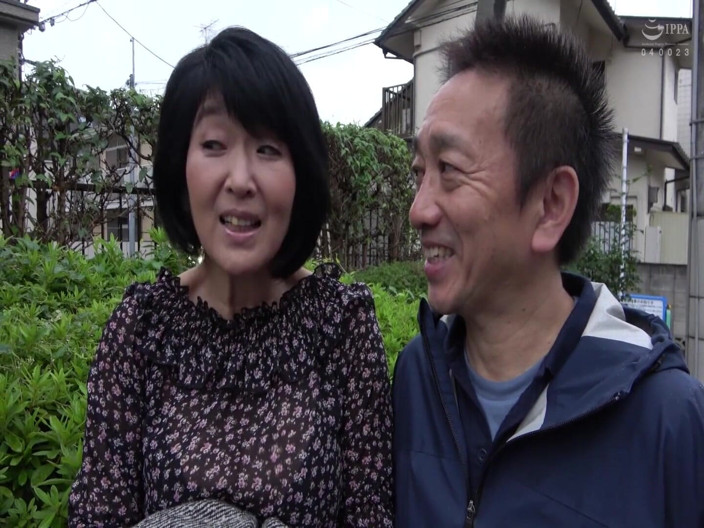 MBM3988: P050g11 the Secret to Marital Harmony Is Intense Sex! a...