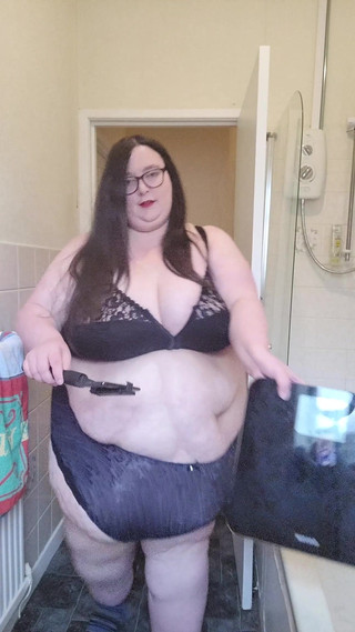 SSBBWLadyBrads: Nov 2022 hit veya miss