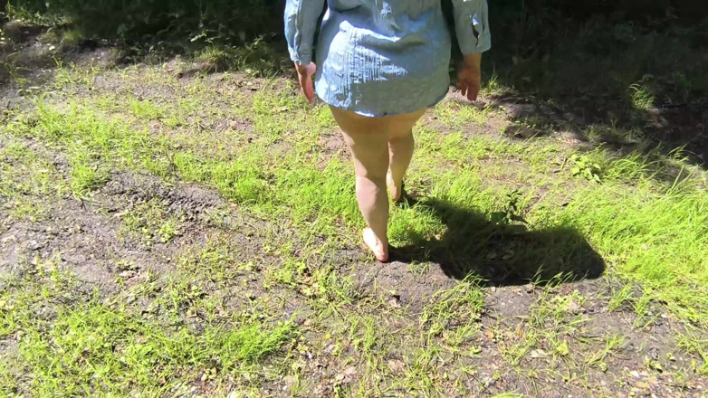 Bouncy Tits Action: Antrenament pentru Record Mondial în Vaginaslapping nr.1 - partea 4