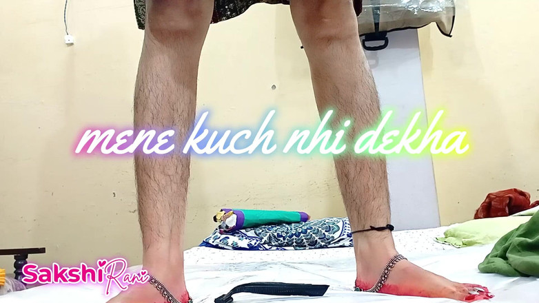 sakshi_raniii: सौतेली बहन चूत की शेविंग